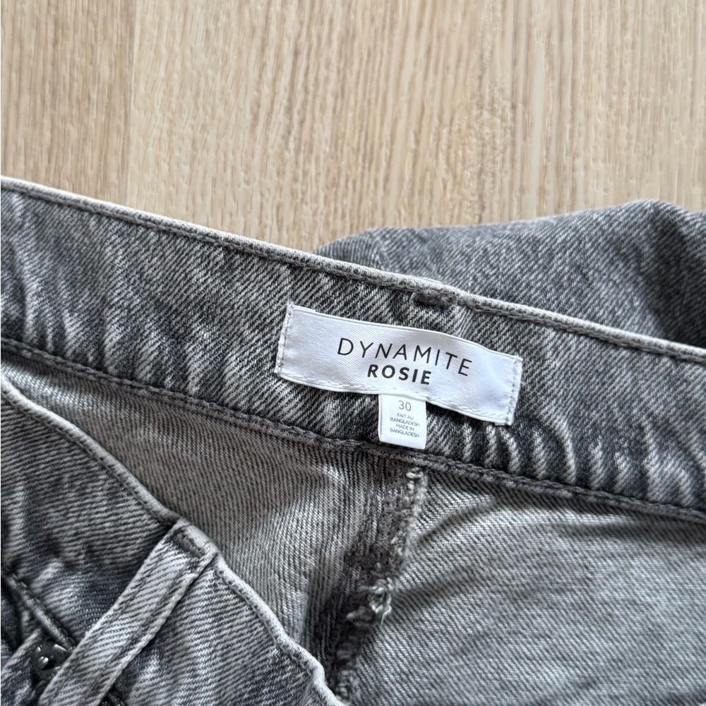 Dynamite Straight Leg Dark Wash Frayed Hem Rosie Jean Size 10 / 30 - Picture 5 of 5